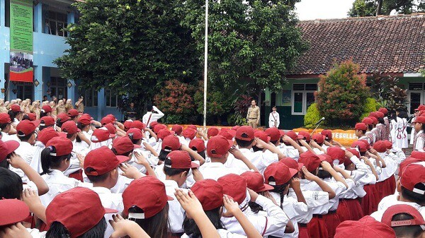 Pedoman dan Susunan Upacara Bendera di Sekolah